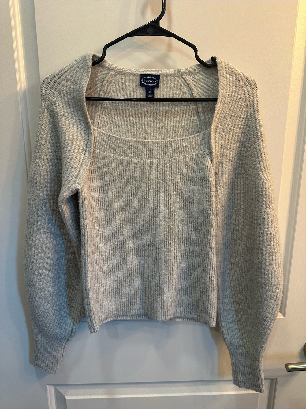 SCOOP Light Gray Ribbed Square-Neck Cardigan Sweater